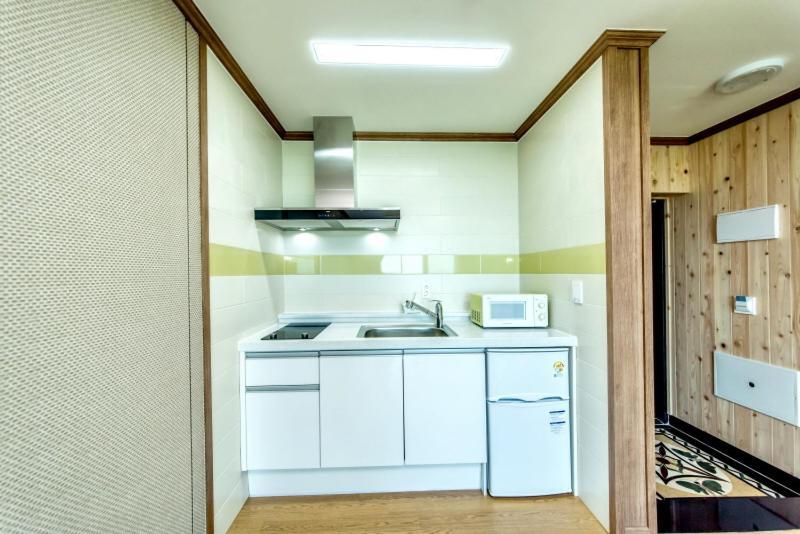 Sea And Wave Guest House ซอกวีโพ ภายนอก รูปภาพ