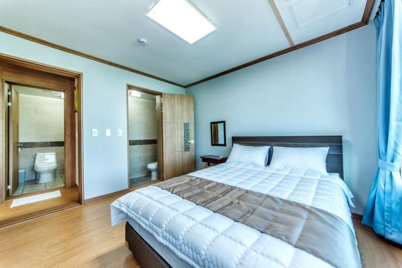 Sea And Wave Guest House ซอกวีโพ ภายนอก รูปภาพ